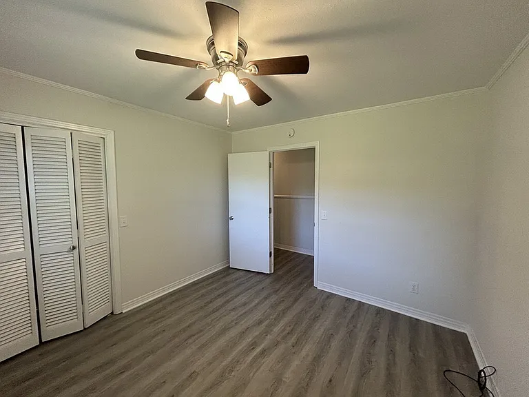 660 Fairground St — Photo 11