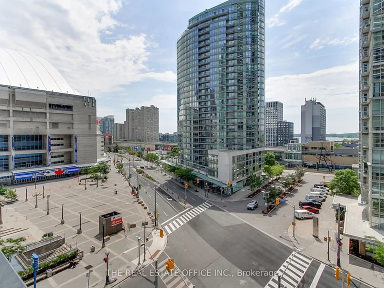 1 Concord Cityplace Way #611 — Photo 34