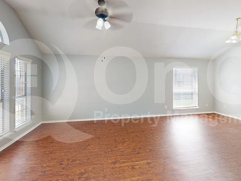 207 Lake Wichita Dr — Photo 8