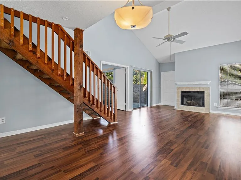 200 Parma Dr #E6 — Photo 10