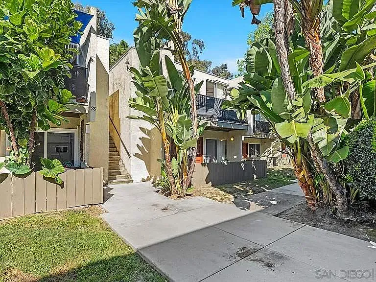 2850 Reynard Way #11 — Photo 17