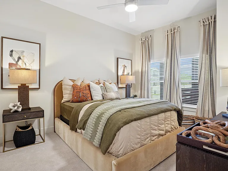 Ventura Pointe — Photo 23
