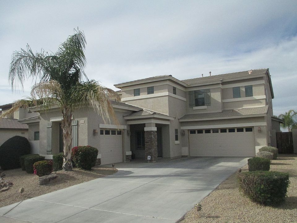 1st image of 4890 E Colonial Dr
