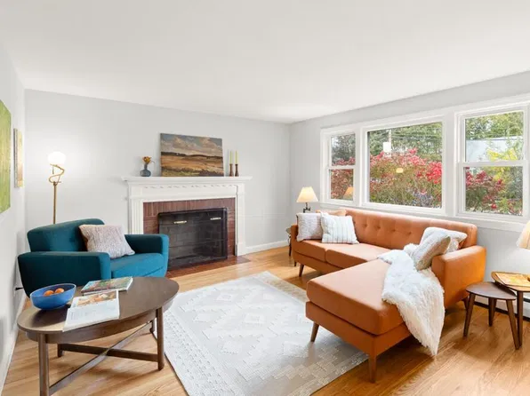 15 Craigie Street, Portland, ME 04102