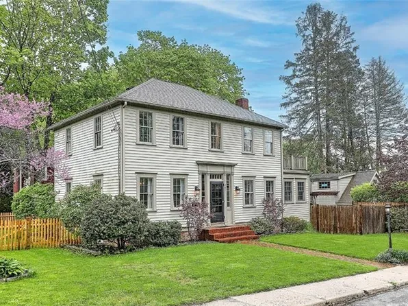 107 Steere St, Burrillville, RI 02830