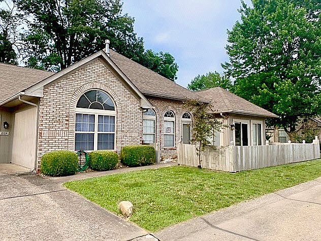 1st image of 8104 River Park Way