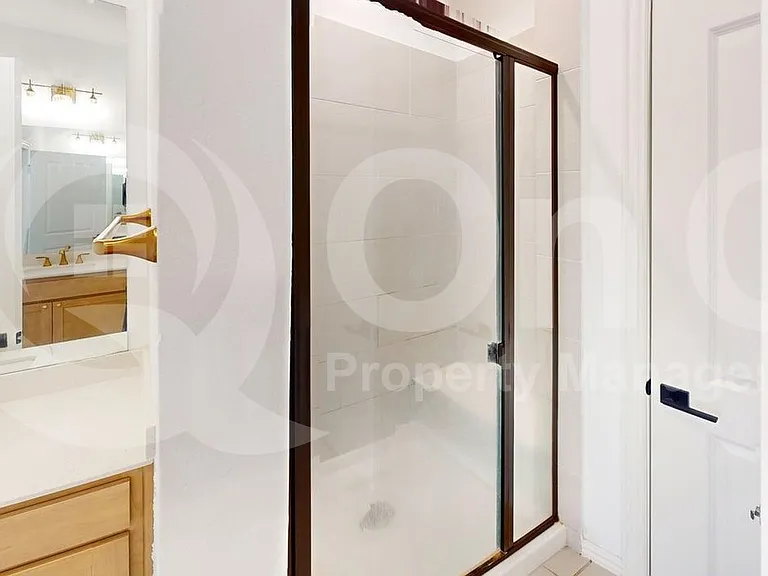 7506 Edgeware Rd — Photo 17