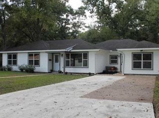 525 N 10th St, Silsbee, TX 77656