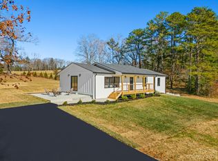 310 Terra Ridge Ln, Fletcher, NC 28732