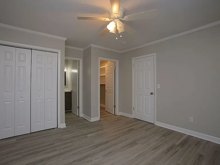 7251 Patricia Dr — Photo 11