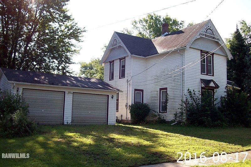 2nd image of 408 S Water St