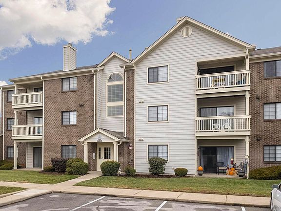 2nd image of 3801 Yardley Ct Unit 208