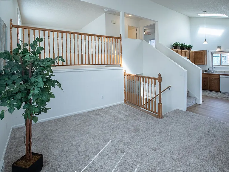 520 Wamsley Way — Photo 8