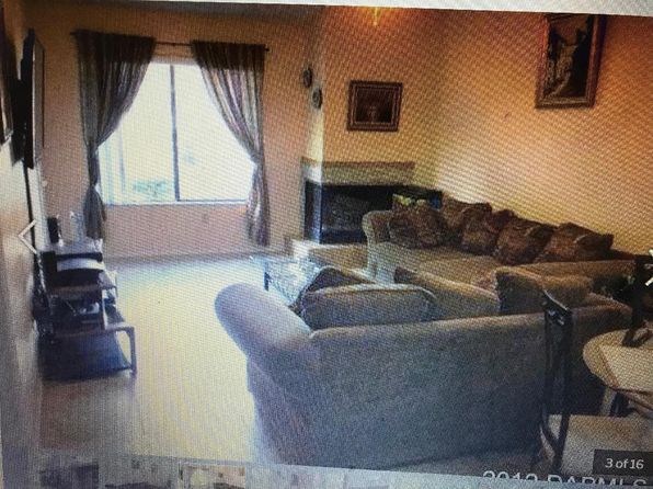 1562 Hancock Ln