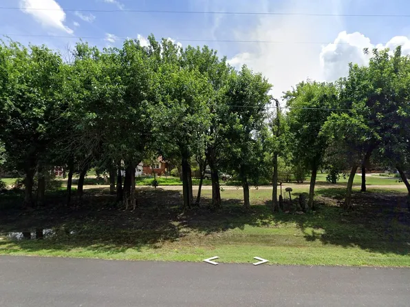10320 S Hoover Rd, Sedgwick, KS 67135