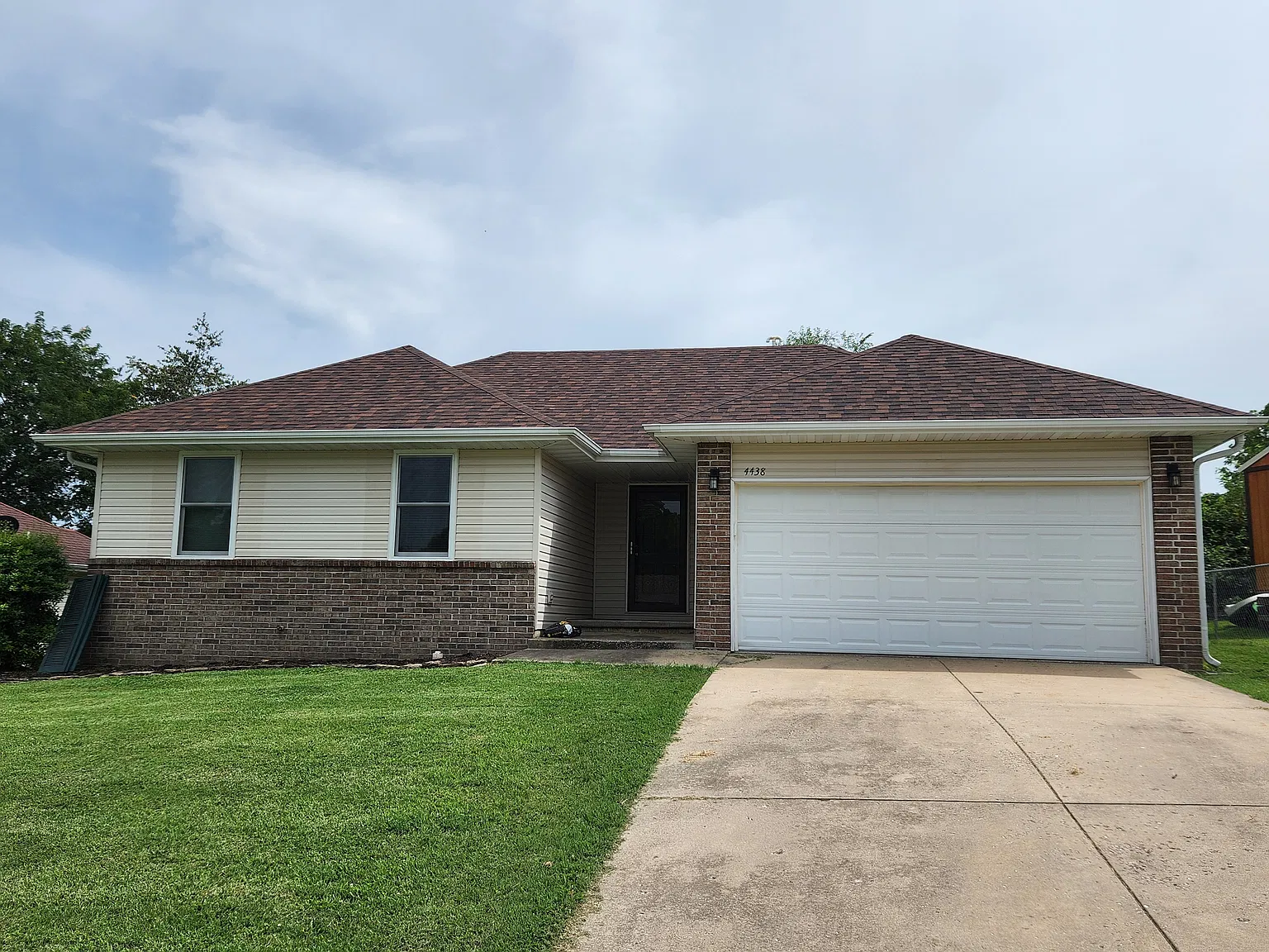 Hattiesburg Hills — Photo 1
