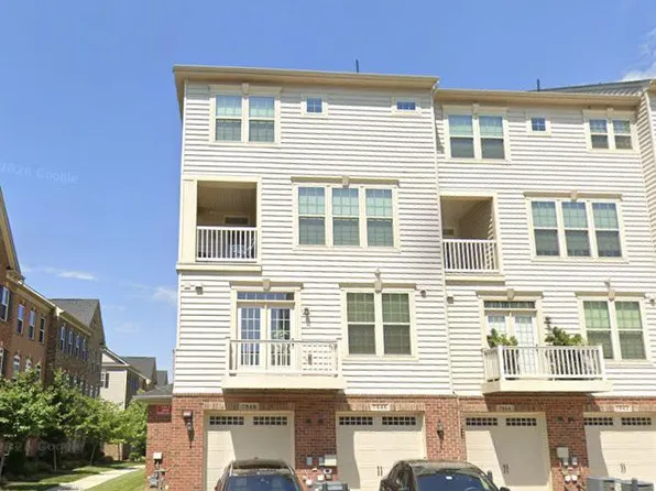 7848 Culloden Crest Ln, Gainesville, VA 20155