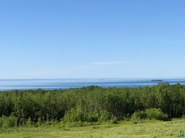 10 Voyageur Rd, Cornucopia, WI 54827