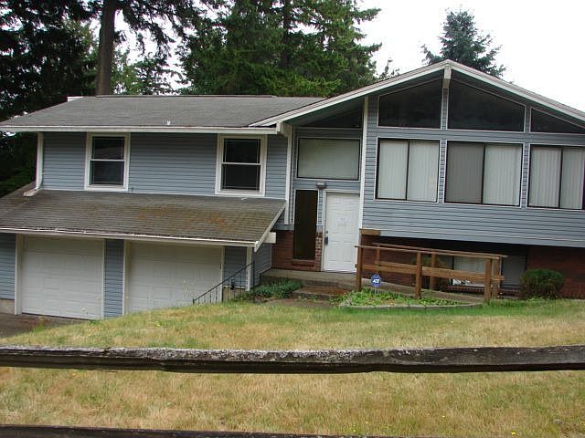 1st image of 6906 Sunset Ave NE