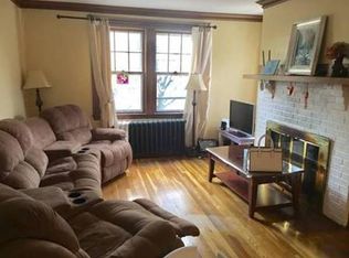 15 Hurd Rd #2, Belmont, MA 02478
