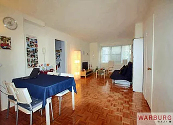 Rented by Warburg