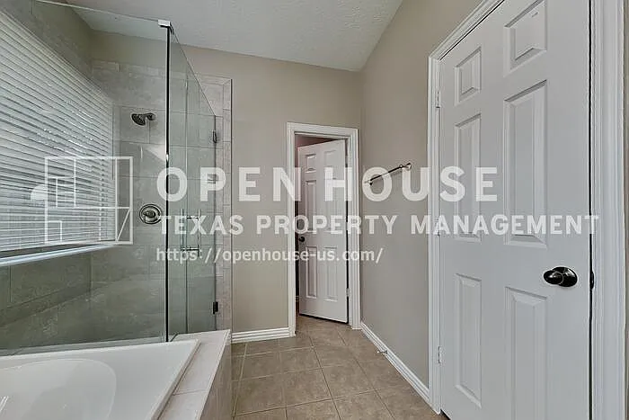 31243 Quail Oak Park Ln — Photo 12
