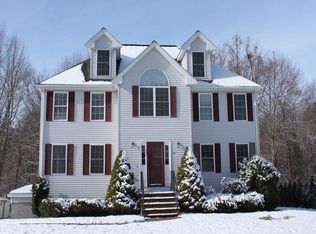 4 Little Tree Rd, Medway, MA 02053