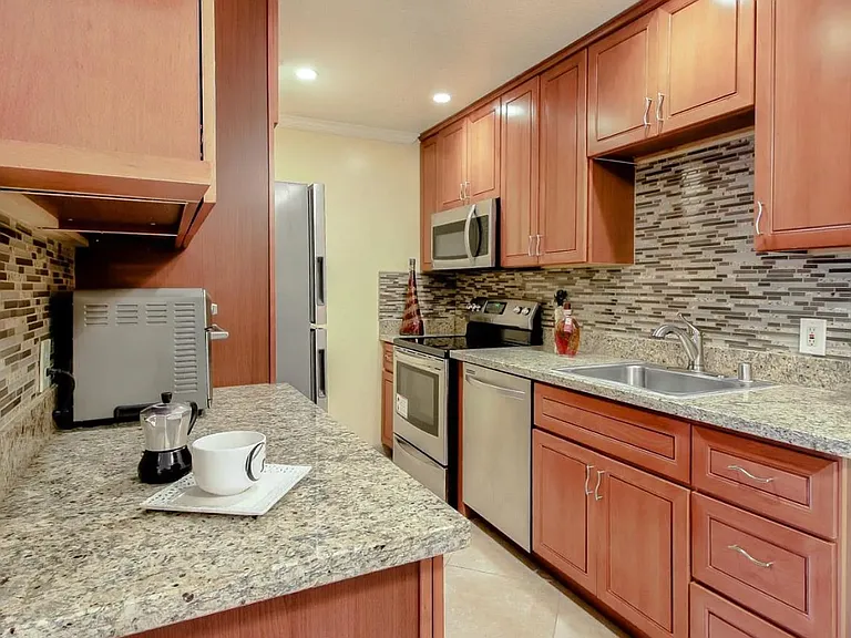 292 Tradewinds Dr #3 — Photo 7
