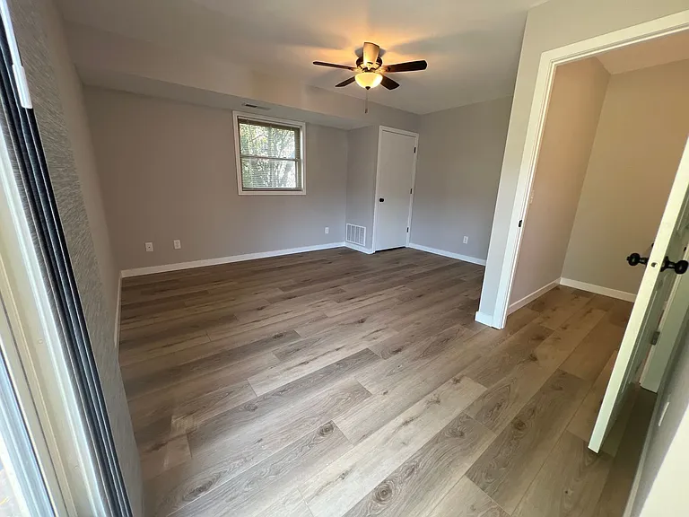 2948 King James Way — Photo 4