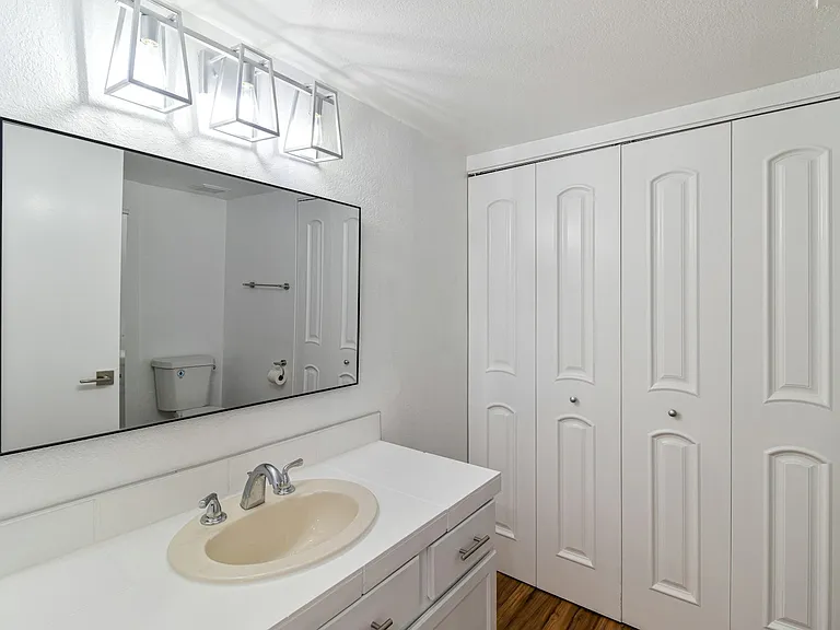 400 N Sunrise Way #264 — Photo 20