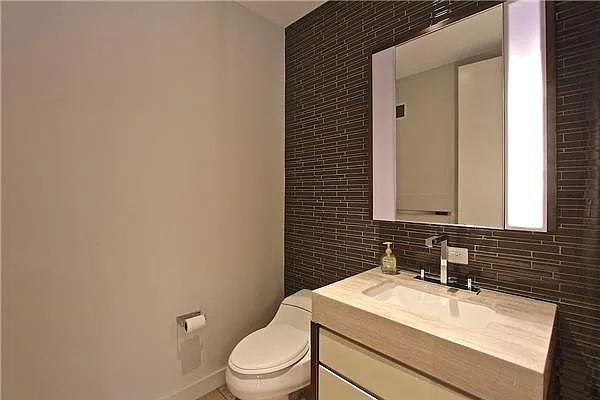 Rented by Platinvm Property Group New York | media 54