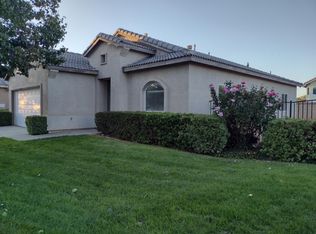 443 Sunburst Ave, Lancaster, CA 93535
