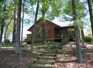N1337 Speer Rd, Waupaca, WI 54981