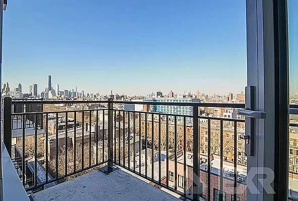 957 Atlantic Ave #108 — Photo 5