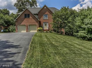 10706 Apple Tree Ln, Williamsport, MD 21795