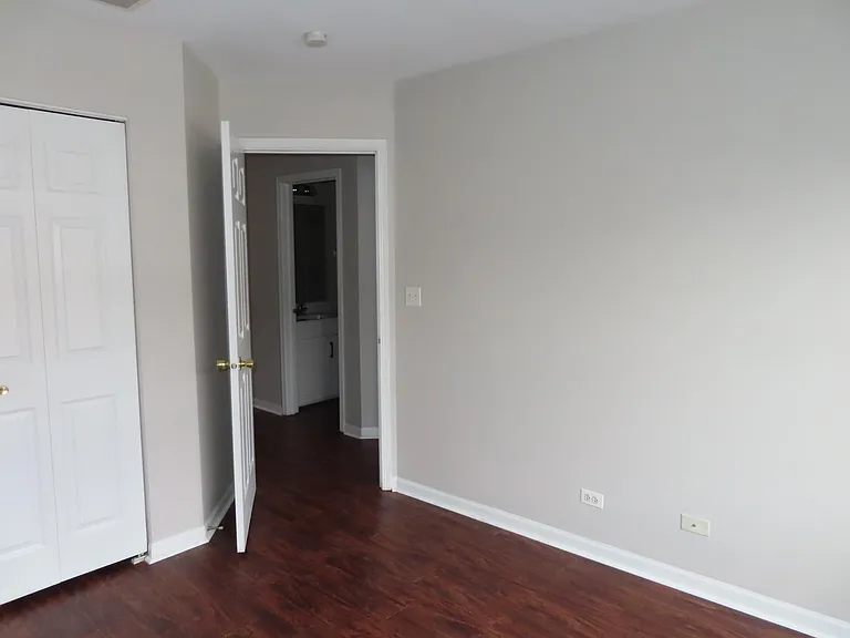 315 Springbrook Trl S — Photo 15