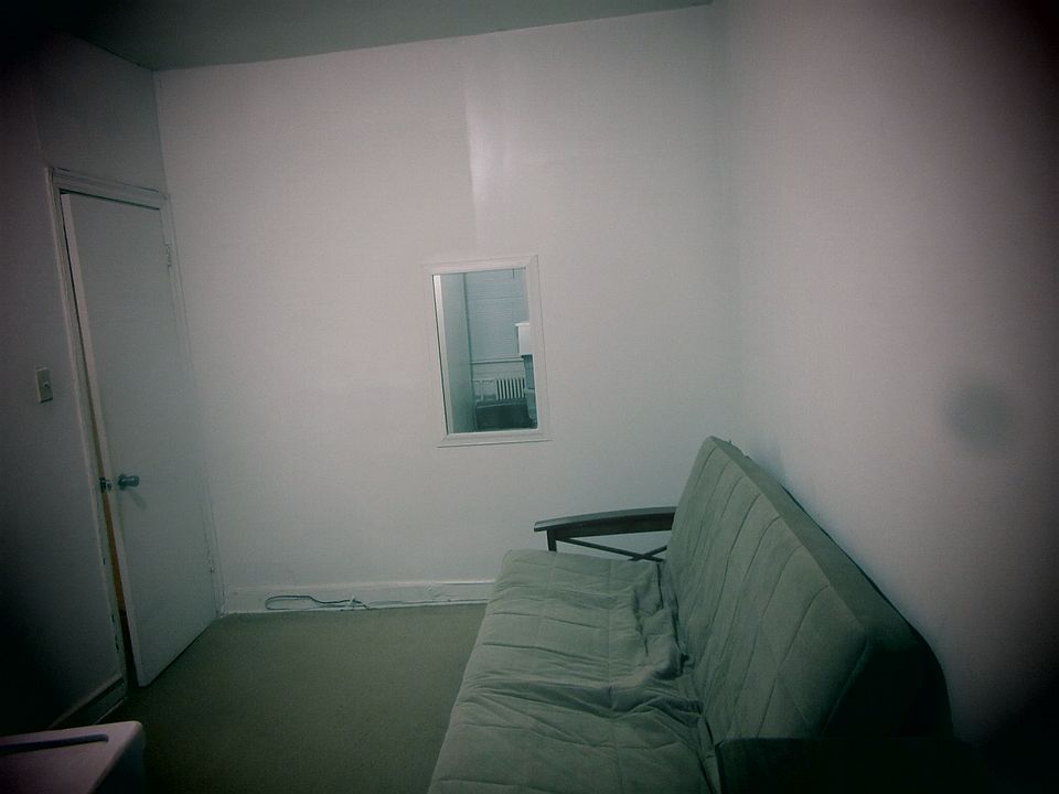 2nd image of 1117 Penn St NE APT 1