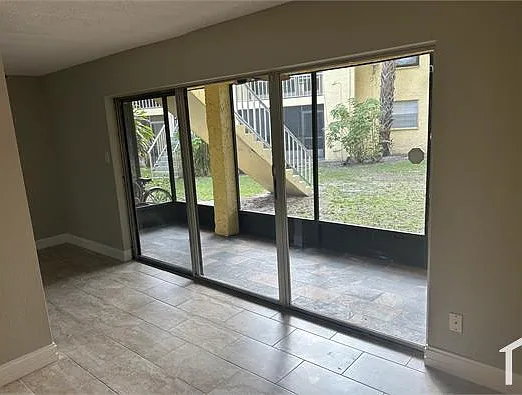 7633 Dolonita Dr — Photo 6