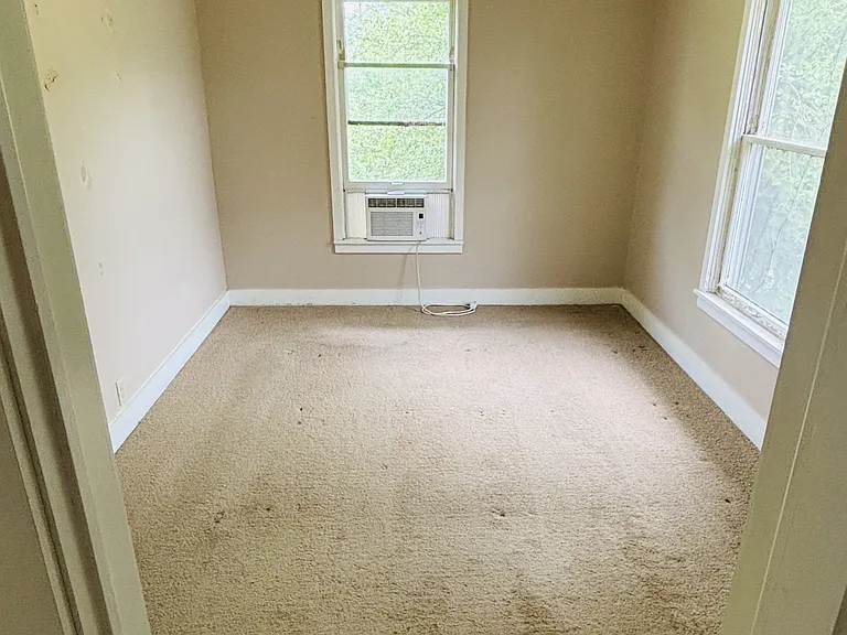 308 S Rogers St — Photo 17