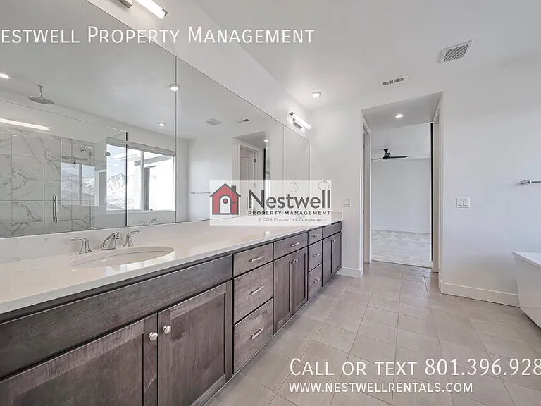 2346 E Snowy Peak Dr — Photo 29