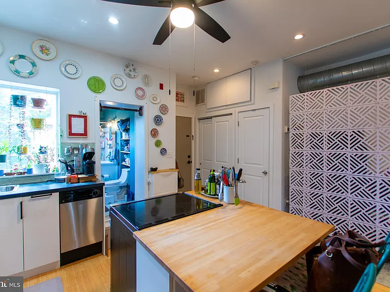 1006 N 5th St #3 — Photo 4