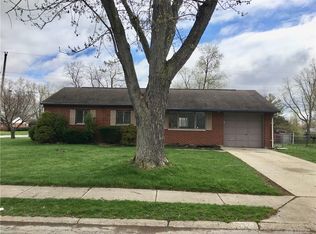 257 Lutz Dr, Englewood, OH