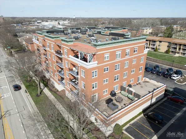 235 N Smith St APT 509, Palatine, IL 60067