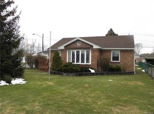 457 S Shore Blvd, Lackawanna, NY 14218