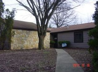 5757 Overcrest Dr, Indianapolis, IN