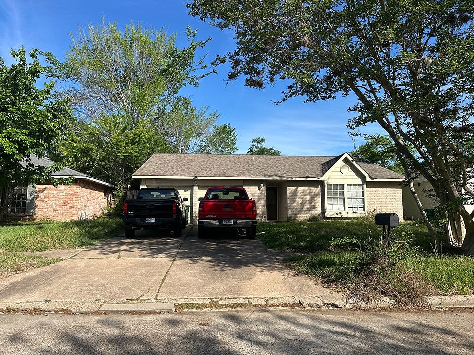 1st image of 711 Ramada Dr