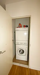 Rented by Realty Advisors Group