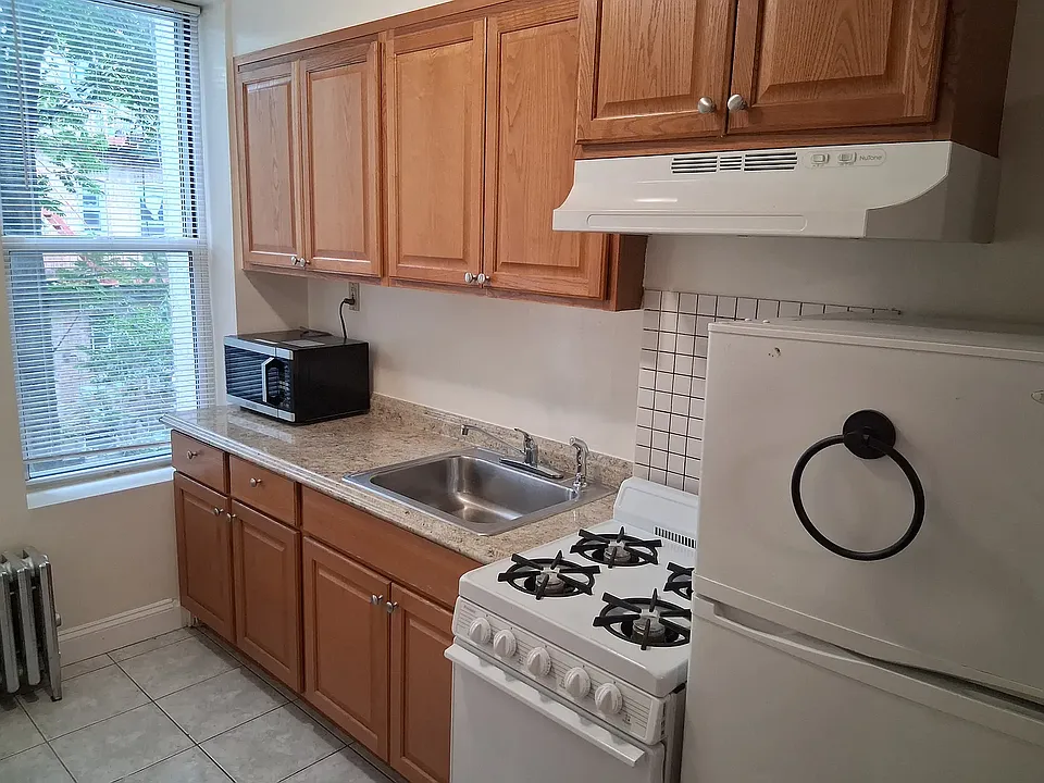41-32 53rd St #6