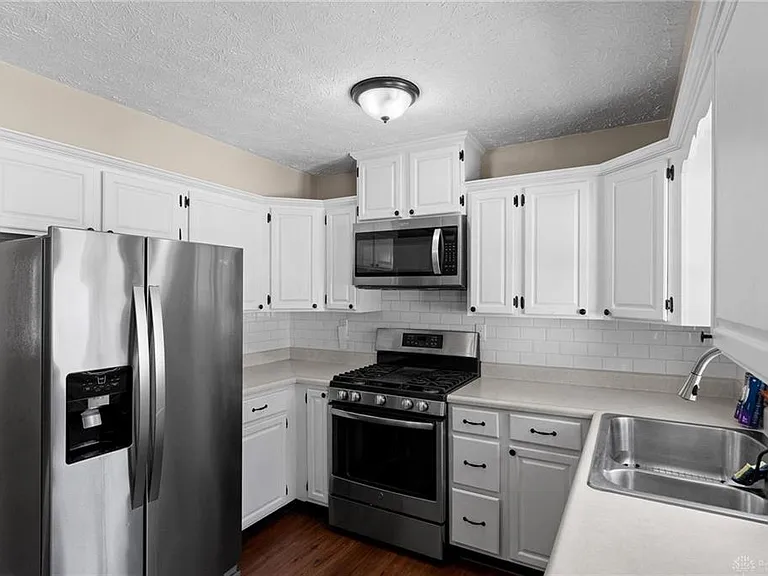 2617 California Ave — Photo 10