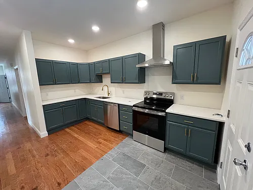 834 River St #1 Photo 1